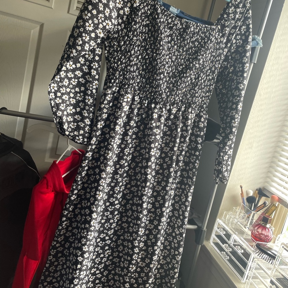 SHEIN CURVE 1xl black floral design dress